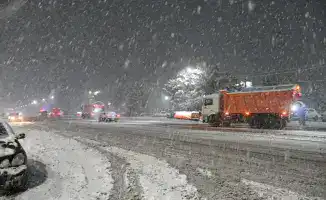 Снежный щит: дороги Жамбылской области под защитой в условиях метели