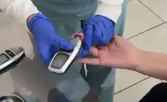 Снижение смертности от рака в Алматы: более 240 тысяч жителей прошли скрининг за 10 месяцев 2025 года