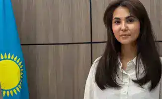 Мадина Умурзакова назначена инспектором Отдела цифровизации, что подчеркивает растующую роль молодежи в управлении цифровыми инновациями в Казахстане.