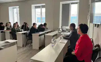 Важность единства народа: молодежь встречается с участниками декабрьских событий 1986 года