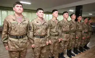 Близнецы на страже: четыре пары братьев служат в Национальной гвардии МВД РК в Таразе