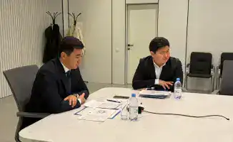 Граждане делятся проблемами жилищного обеспечения на приеме у вице-министра Куандыка Кажкенова