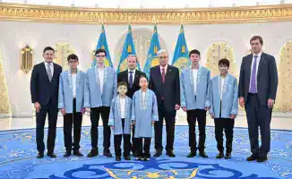 Встреча главы государства с победителями мировых шахматных чемпионатов: новые перспективы для развития шахмат в Казахстане