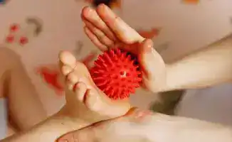 Расширение доступа к медицинской реабилитации для детей в Казахстане: 125 тысяч получивших помощь в 2025 году