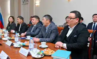 Встреча делегации области Абай с казахской диаспорой в Омске