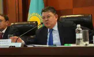 Канат Бозумбаев и фермеры Кызылординской области обсуждают решения для борьбы с нехваткой воды в вегетационный период