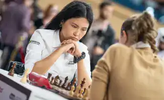 Бибисара Асаубаева одержала победу на чемпионате мира по шахматам в Дохе