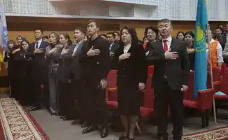 Молодежь Тараза: зажгли свет гражданской ответственности на избирательном форуме