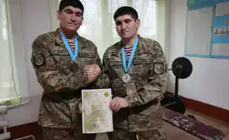 Уникальный случай: четыре пары близнецов служат в Национальной гвардии Казахстана