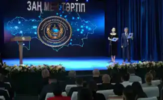 Супергерои на дорогах: 700 образцовых водителей Казахстана!