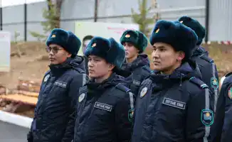 Служба под звуки гитары: как солдат соединяет военное братство с музыкой