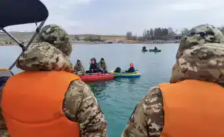 Опасность тонкого льда меры безопасности на водоёмах МЧС