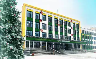 Школа №101 в Астане проект Келешек мектептері ИИ современные технологии обучение