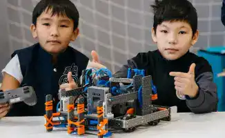 В Астане прошел захватывающий чемпионат по робототехнике для молодых изобретателей