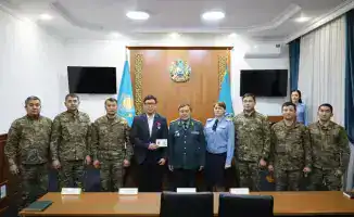 Герой спасения: Айткен Азамат получил медаль за отвагу в реке Есиль