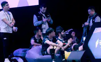 Казахстанские команды демонстрируют национальную гордость на международном турнире Games of the Future в Абу-Даби