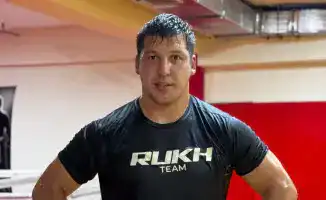 Дияр Нургожай: Казахстанский боец UFC возвращается на турнир UFC 326 после победы в претендентской серии Даны Уайта