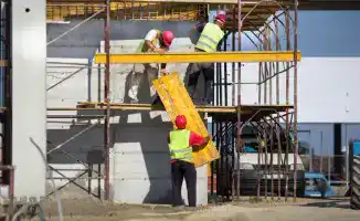 Казахстану нужны рабочие руки: депутат предлагает увеличить квоты на мигрантов