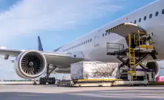 Токаев раскритиковал министерства из-за ситуации с аэропортами и развитие региональных грузовых авиахабов