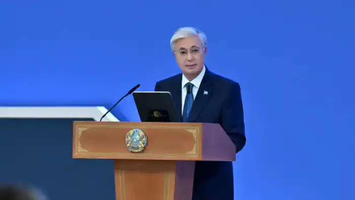 Президент Казахстана Касым-Жомарт Токаев поздравил казахстанцев с Днем независимости, отметив важность этого праздника для страны и ее граждан. Поздравление было передано через пресс-службу Акорды. {city2}