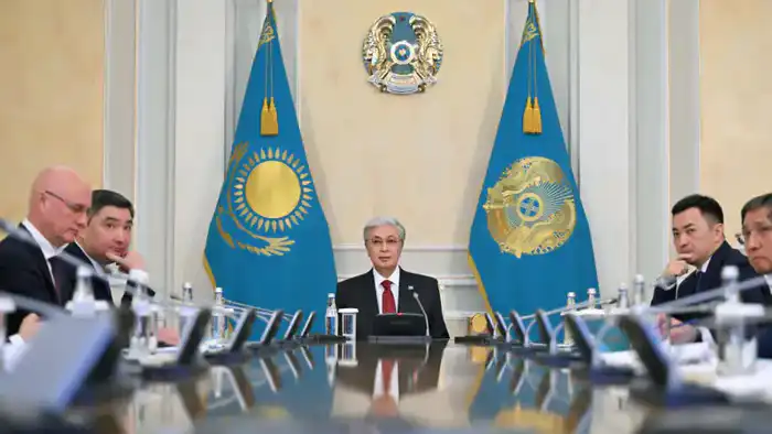 Токаев: Казахстан — воздушные ворота Евразии, время раскрыть крылья грузовых авиахабов {city2}