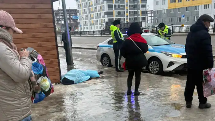 Труп мужчины найден на автобусной остановке в Астане: подробности с места происшествия {city2}
