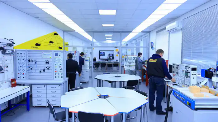 Сокращение сроков обучения в колледжах: новое предложение от депутата Мажилиса в Казахстане {city2}