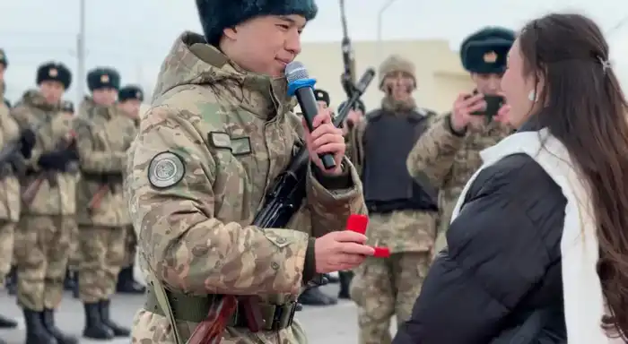 В ТУРКЕСТАНЕ НОВОБРАНЦЫ ПРИНЯЛИ ВОИНСКУЮ ПРИСЯГУ ПЕРЕД РОДИНОЙ {city2}