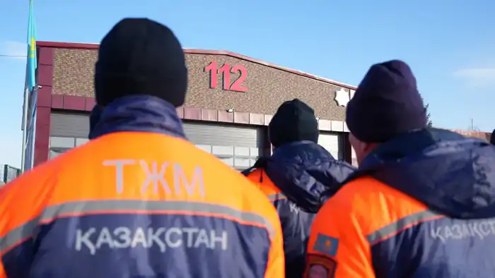 Глава МЧС продолжает реновацию пожарных частей (7)