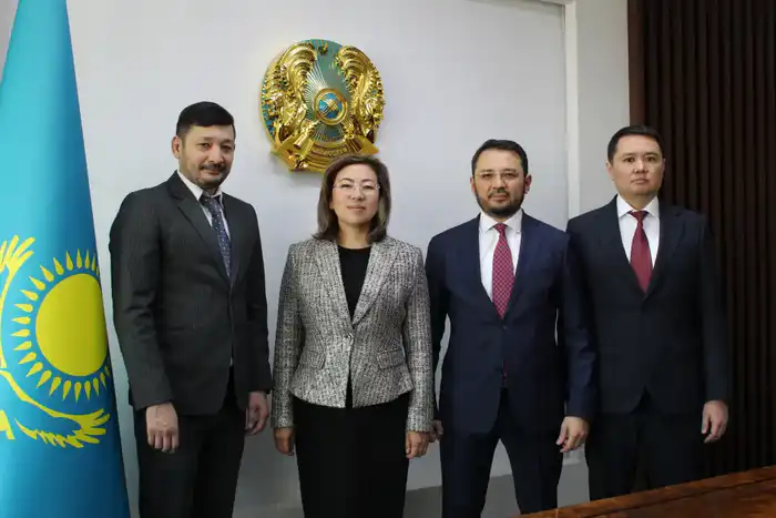 Нуржан Турсунханов: новый курс в агентстве! {city2}