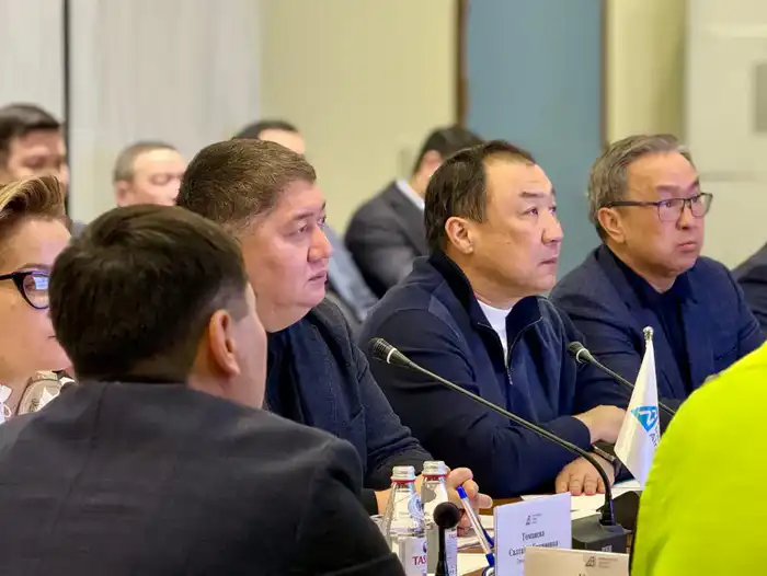 Министр транспорта проверил аэропорт Астаны {city2}