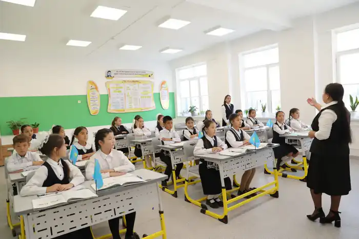 Проблема трехсменного обучения в Жамбылской области полностью решена (2)