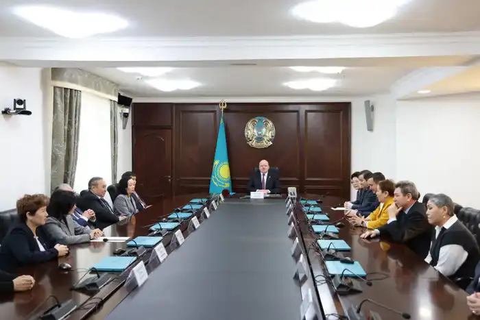 В Высшем Судебном Совете поздравили Баймолдину Зауреш Хамитовну с 70-летним юбилеем {city2}