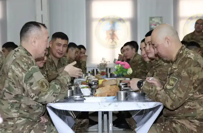 Министр обороны: готовность на первом месте! {city2}