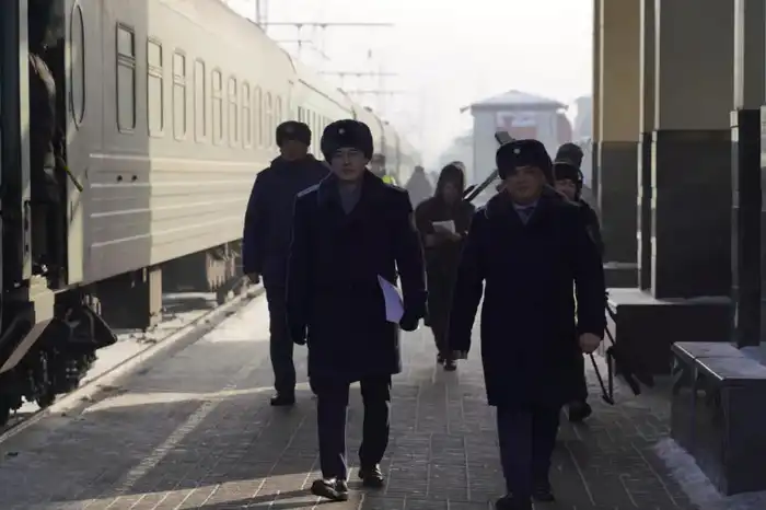 Акция «Приемная на колесах» в Астане: профилактика правонарушений и борьба с лжетерроризмом {city2}