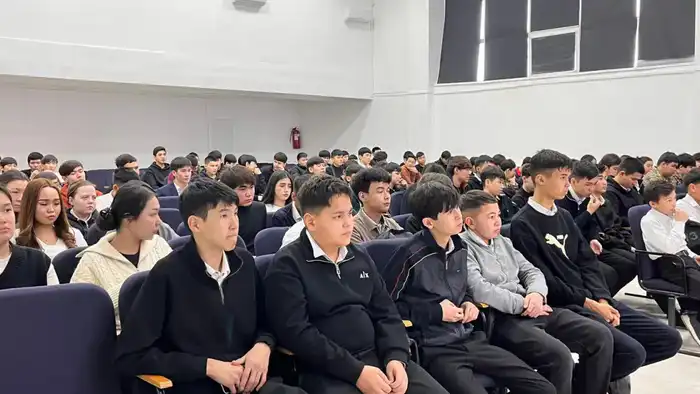 Правовая грамотность: ключ к успеху молодежи в Актобе {city2}