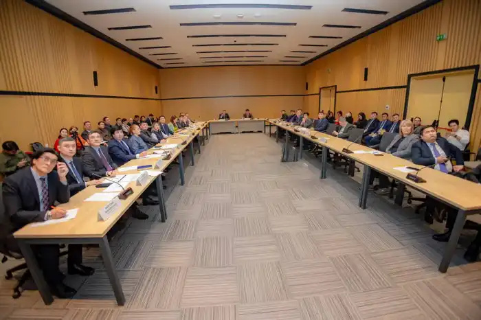 Социальные изменения в агропромышленном секторе Казахстана: от фермеров к глобальным рынкам {city2}