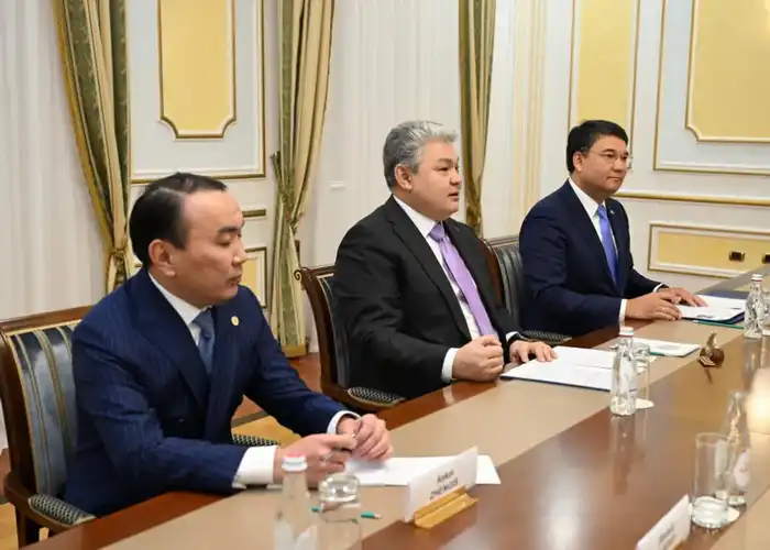 Казахстан и Orascom Investment Holding: стратегическое сотрудничество в ключевых отраслях для развития экономики {city2}