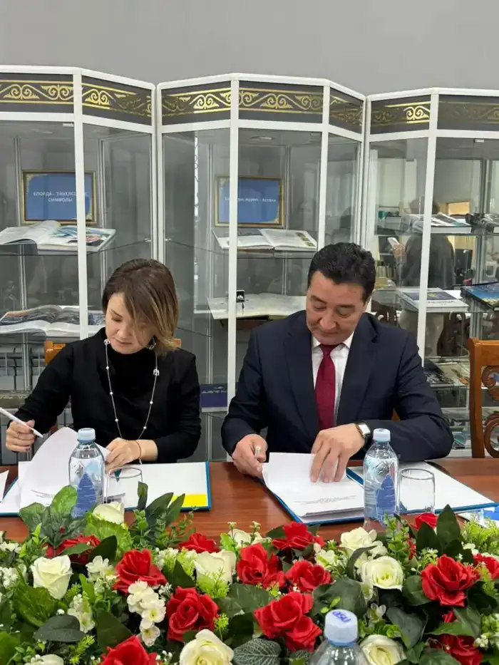 Сотрудничество архива и гидов: новое дыхание для туристической истории Астаны {city2}