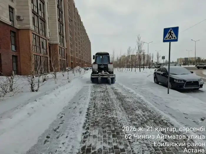 За ночь из Астаны вывезли около 24 тысяч кубометров снега (9)