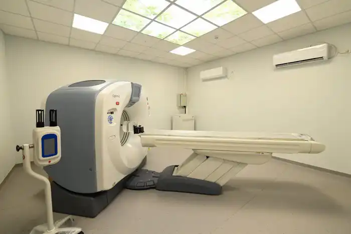 Глава региона ознакомился с работой центра Orhun Medical (9)