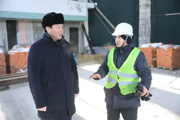 Реконструкция вокзала в Актобе: новые возможности для пассажиров и улучшение транспортной инфраструктуры {city2}