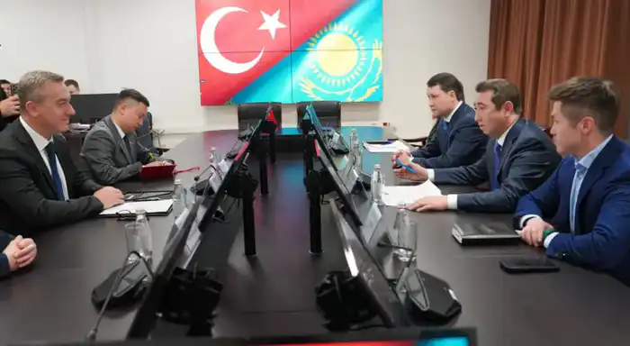 МСХ РК и Coca-Cola Içecek Kazakhstan подписали инвестсоглашение о строительстве завода в Актобе (4)