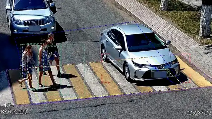 Умные переходы в Караганде снижают ДТП {city2}