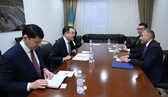 В МИД Казахстана прошла встреча с Новым Главой Представительства УВКБ ООН по Центральной Азии (3)