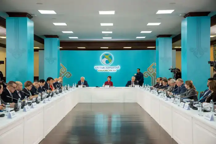 Культура на повестке: что ждет креативные индустрии? {city2}