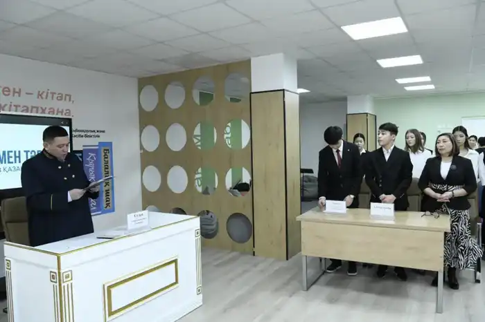 Судебное заседание для школьников в гимназии №83 {city2}