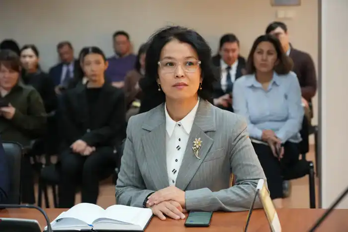 Лекция по финансовой грамотности для госслужащих: шаг к улучшению финансовой устойчивости министерств {city2}