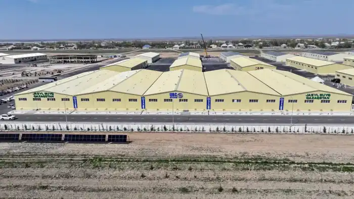 В Туркестанской области стартует строительство малых индустриальных парков: 152 здания и 6000 рабочих мест {city2}