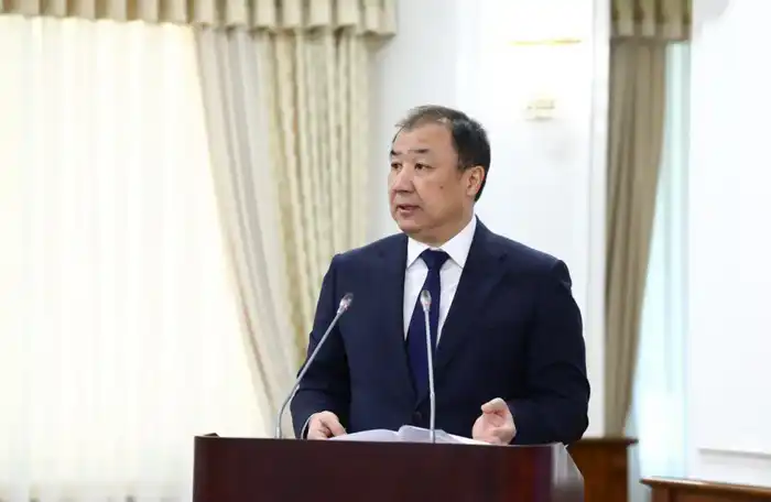 Крылья для курортов: три новых аэропорта и дополнительные поезда на Алаколь {city2}